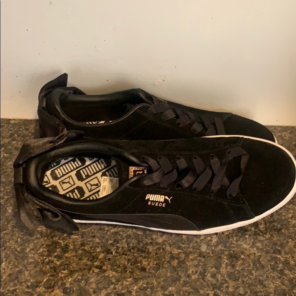 Puma suede bow block sneaker